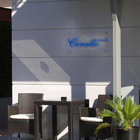 Hotel Garni Corallo Торболе Экстерьер фото