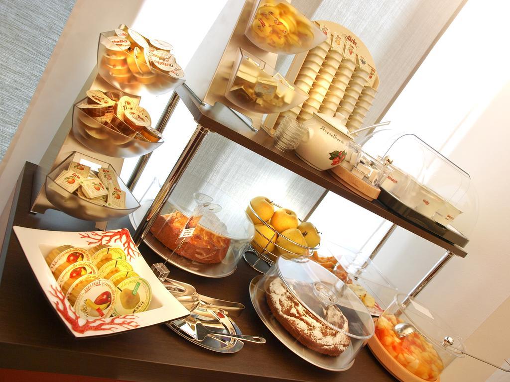 Hotel Garni Corallo Торболе Экстерьер фото