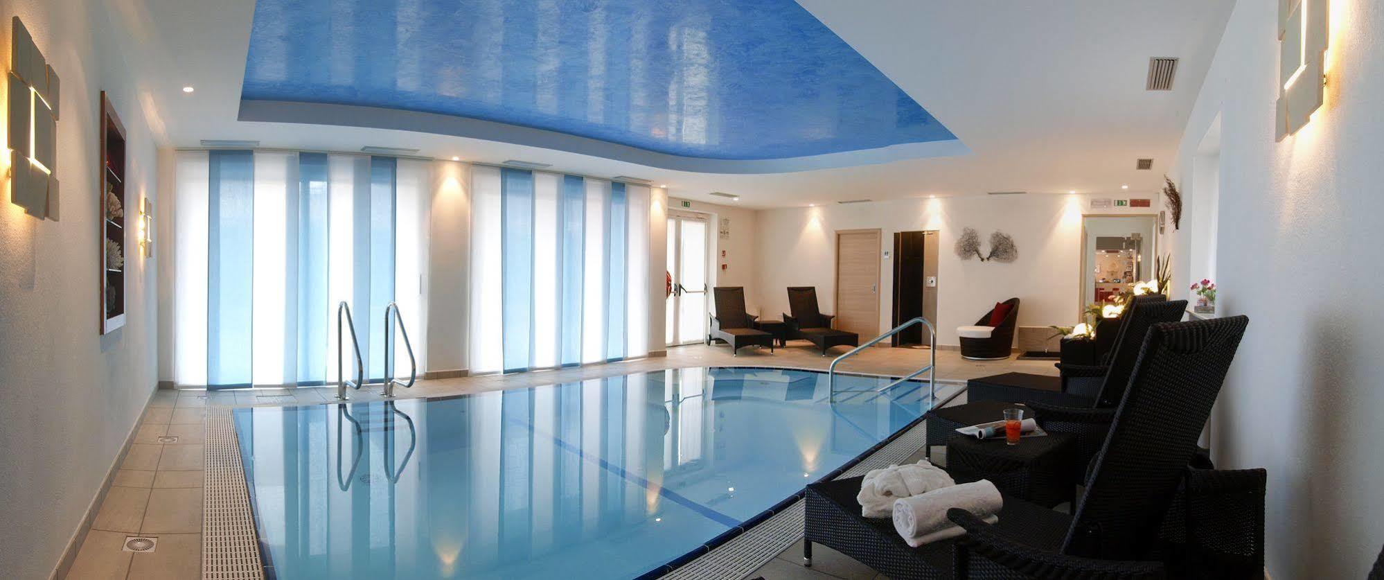 Hotel Garni Corallo Торболе Экстерьер фото